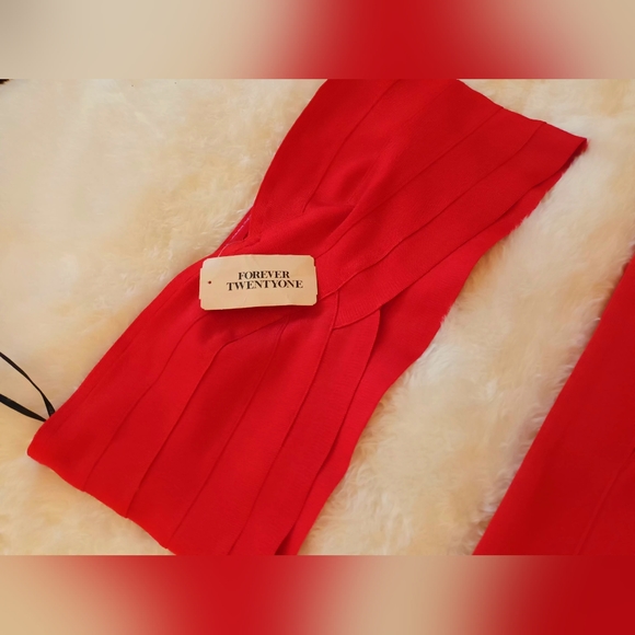 Forever 21 Red Bandage skirt and top - Picture 3 of 8